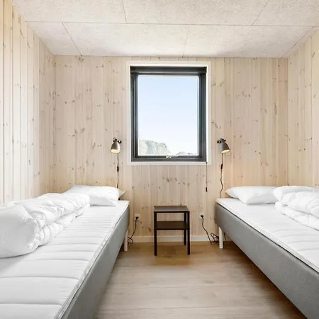 別荘 Cozy In With Sauna Grenå